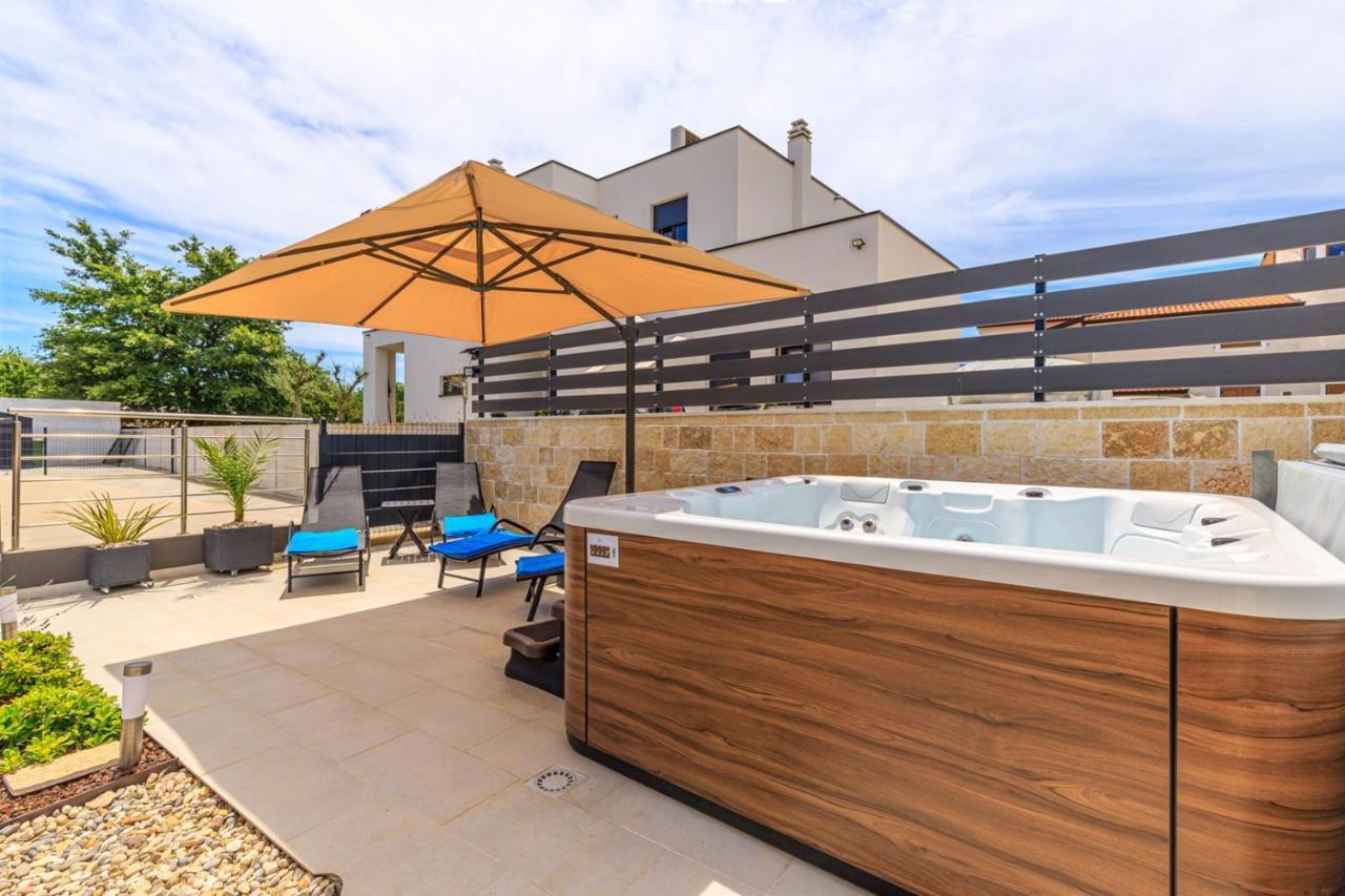 Sabena Apartment With Private Whirlpool Poreč Exteriér fotografie