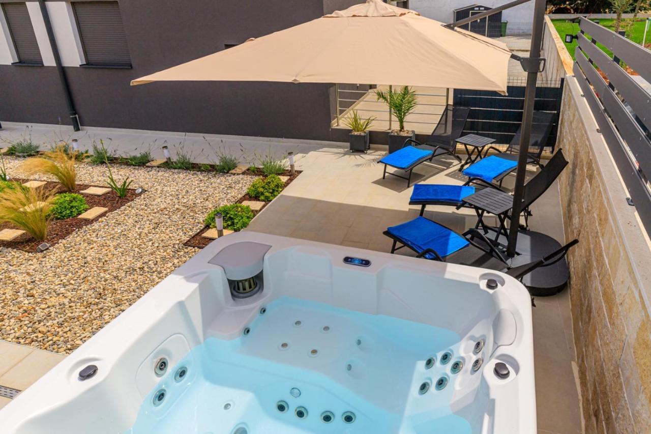 Sabena Apartment With Private Whirlpool Poreč Exteriér fotografie
