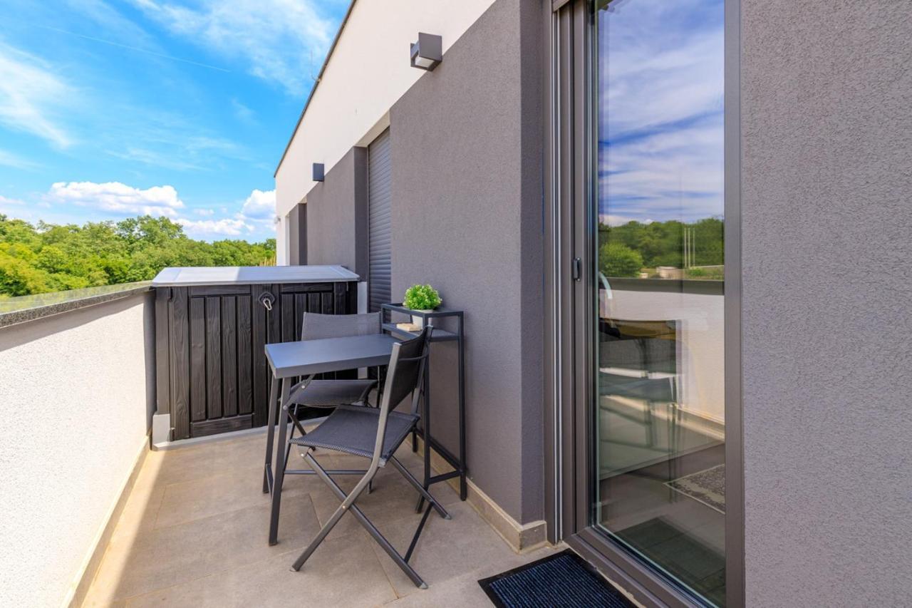 Sabena Apartment With Private Whirlpool Poreč Exteriér fotografie